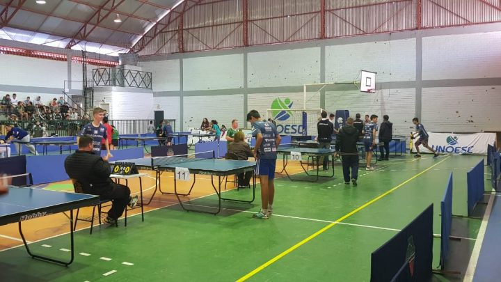 Chapecó lidera Liga Oeste de Tênis de Mesa