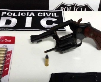 Homem é preso em flagrante com arma de fogo em Chapecó