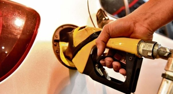 ANP reduz preços de referência do diesel em até 10,44%; Petrobras corta preço às distribuidoras