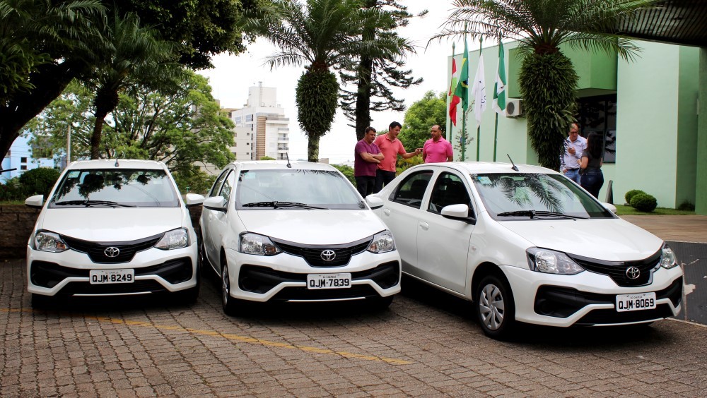 Secretaria de Saúde de Chapecó recebe veículos novos