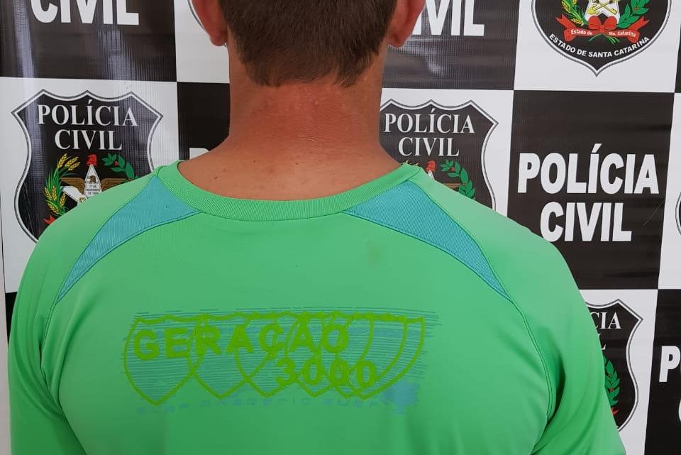 Polícia Civil de Mondaí prende homem condenado por agredir companheira