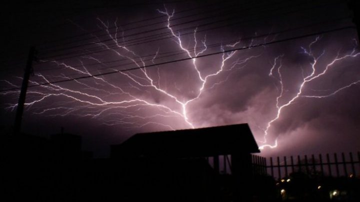 Defesa Civil alerta para risco de temporais nesta quarta-feira em SC