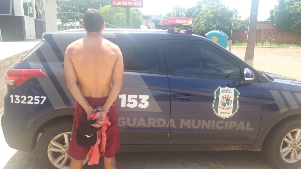 Guarda Municipal cumpre mandado de prisão no Santo Antonio