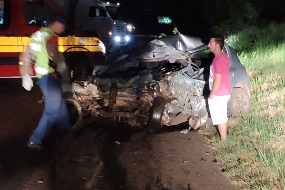 Acidente envolvendo veículo de Chapecó deixa dois mortos em Pinhalzinho