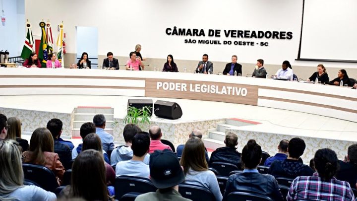 MPSC denuncia dois vereadores de São Miguel do Oeste pela prática de corrupção passiva