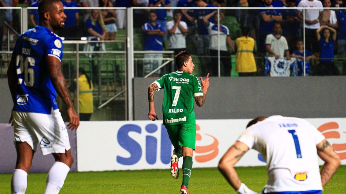 Chapecoense bate o Cruzeiro no Independência