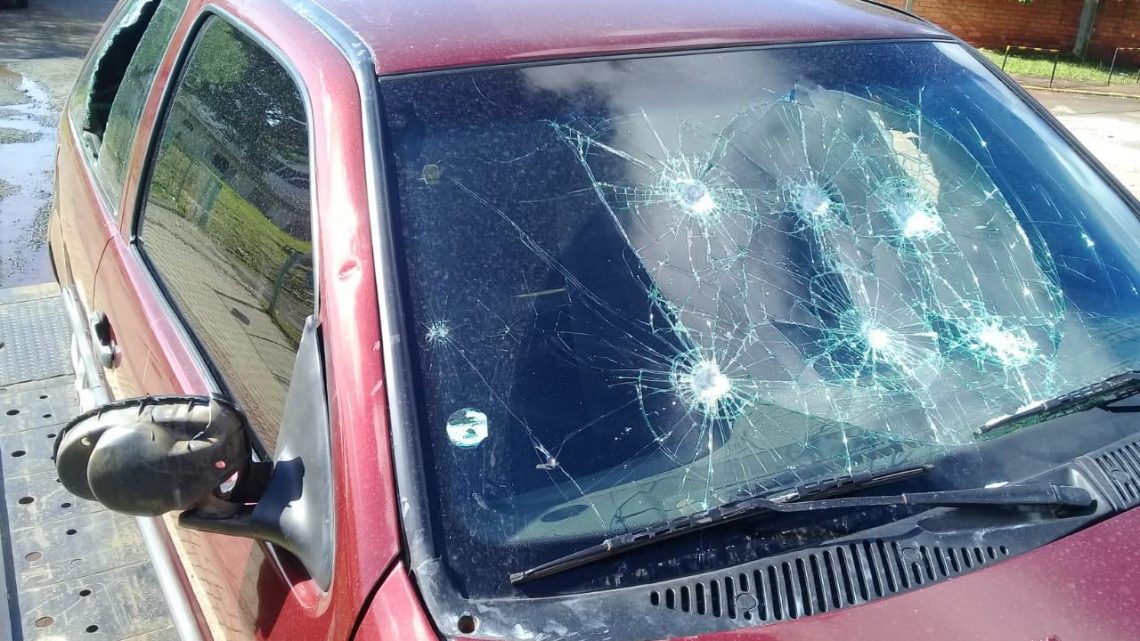Mulher depreda veículo removido pela Guarda Municipal de Chapecó