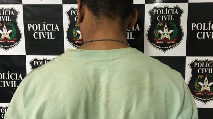 Polícia Civil prende suspeito conhecido como “Homem Aranha” em SC