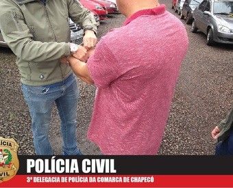 Pastor e filho são presos por tráfico de drogas em Chapecó