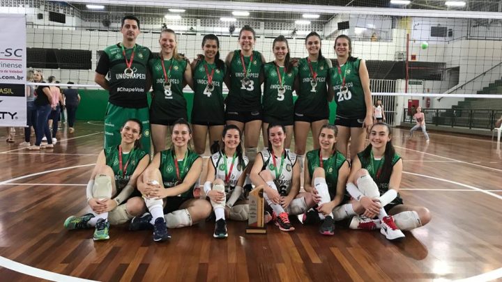 ChapeVôlei conquista vice-campeonato infanto