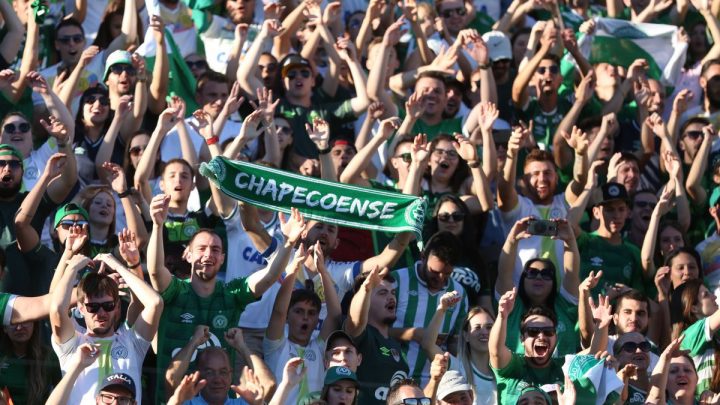 Chapecoense x Corinthians terá sorteio de carro no intervalo da partida