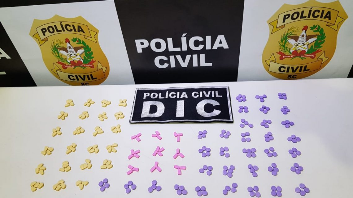 Polícia Civil faz uma das maiores apreensões de ecstasy do ano e prende dois homens por tráfico em Chapecó