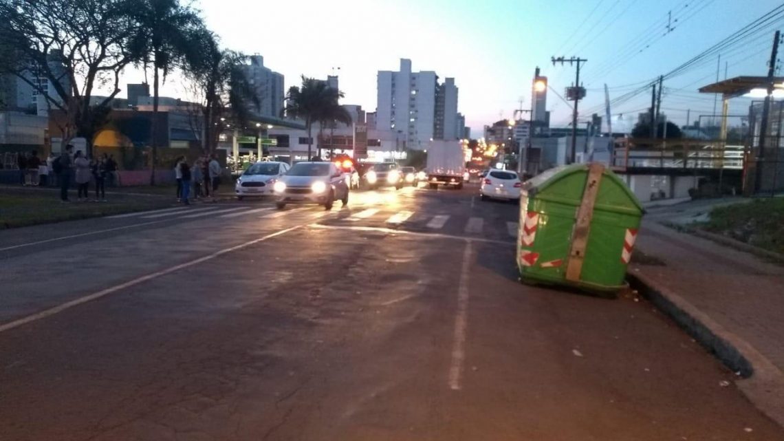 Criança de sete anos é atropelada no bairro Santa Maria em Chapecó