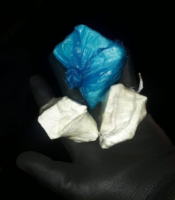 Mulher de Concórdia presa com mais dois por tráfico de drogas escondia cocaína nas partes íntimas