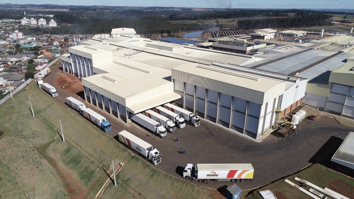 Aurora inaugurou o maior frigorífico de suínos do Brasil