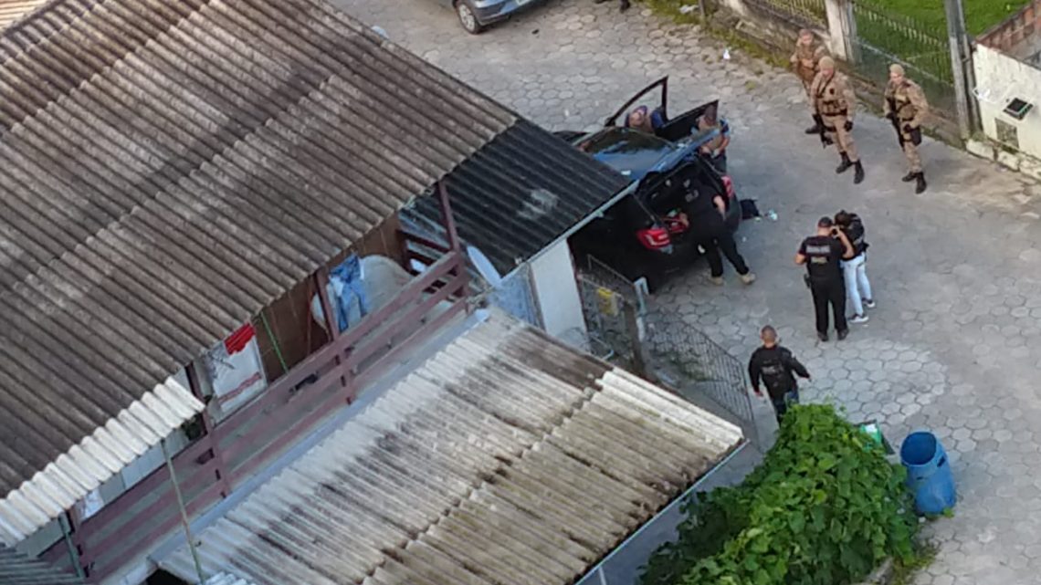 Operação Sicário 2 é realizada em São José e Chapecó e prende suspeito de liderar organização criminosa envolvida em homicídio e tráfico