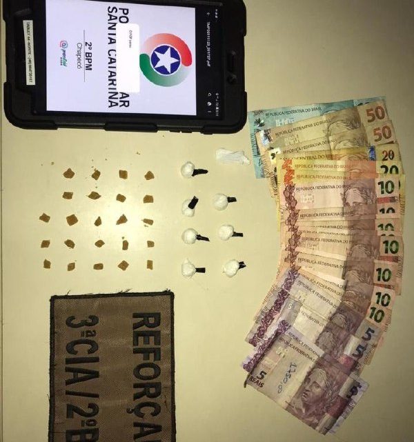 Adolescente de 15 anos é detido com dinheiro dentro da cueca resultado de tráfico de cocaína e crack no São Pedro
