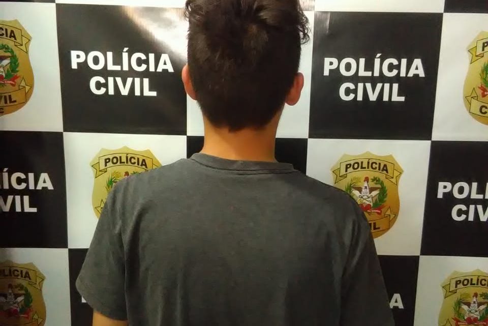 Polícia Civil prende traficante em Pinhalzinho