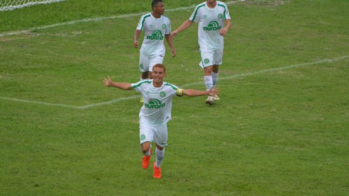 Chapecoense goleia o Usac e se classifica para a segunda fase da Copa São Paulo de Futebol Júnior