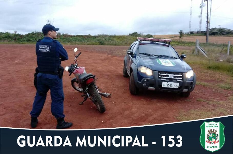 Guarda Municipal apreende motocicleta por não possuir identificação no bairro Esplanada