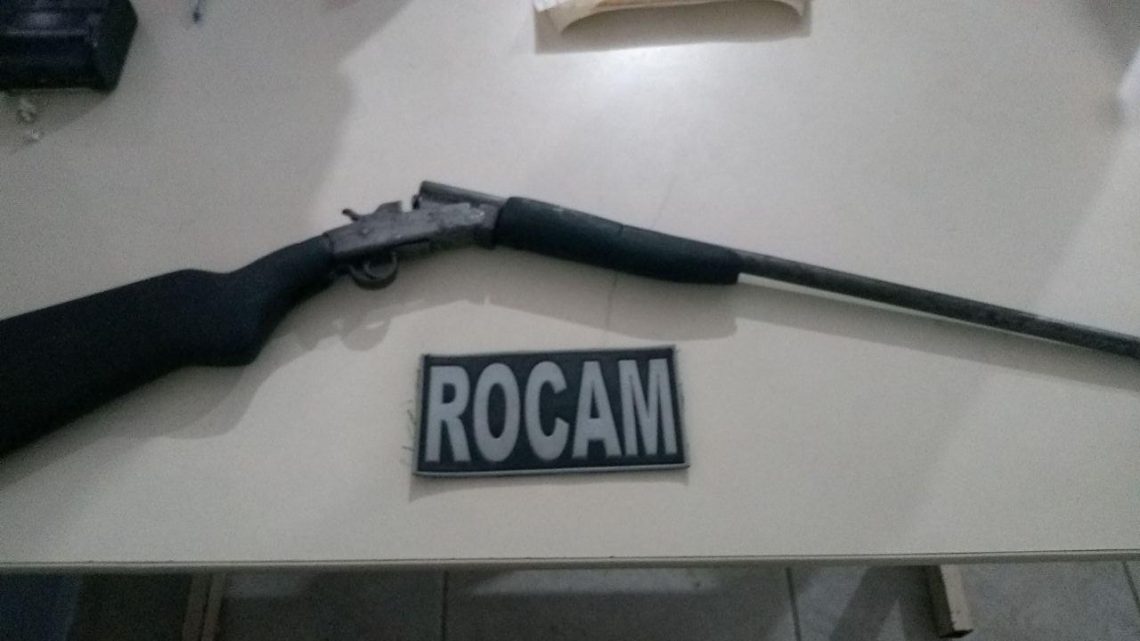 Homem é preso por porte ilegal de arma de fogo em aldeia indígena de Chapecó