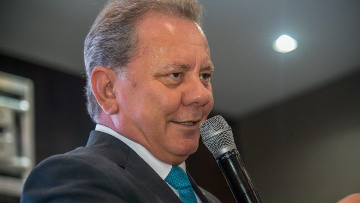 Saulo Sperotto assume a FECAM