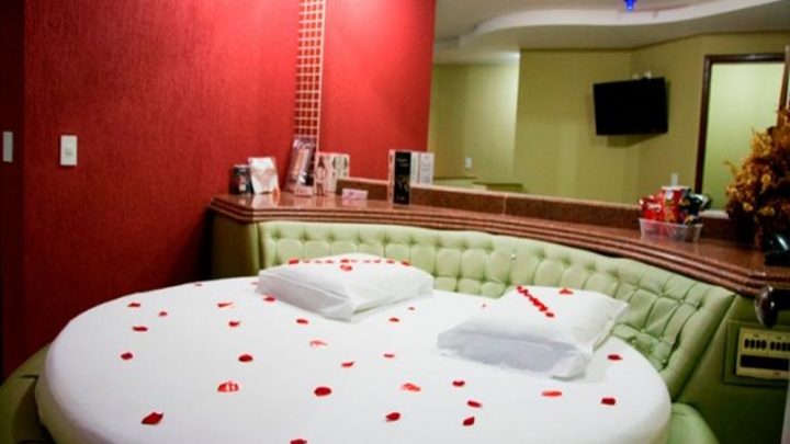 Sexo a três em motel de Marau ultrapassa fronteiras e causa confusão em Rondônia