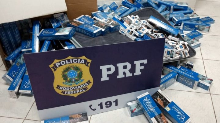 PRF localiza cigarros contrabandeados em malas de ônibus na BR 282 em Maravilha