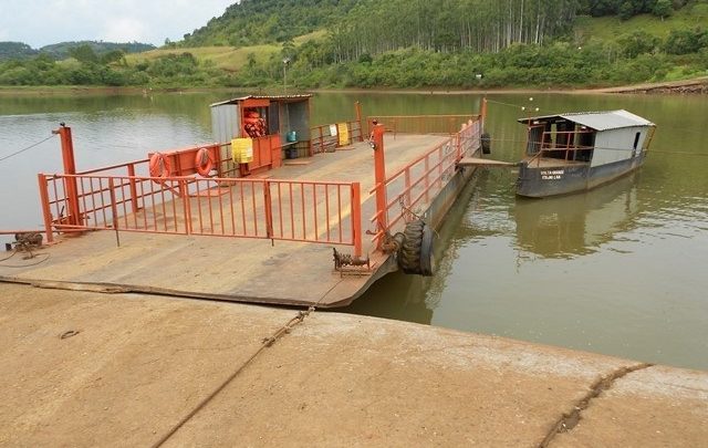 Ministério Público ajuíza ação de improbidade contra balseiro que embolsava dinheiro de passageiros no Município de Alto da Bela Vista SC