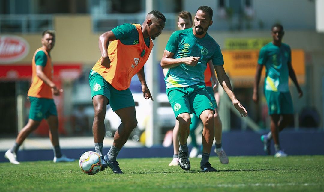 Chapecoense luta por vaga nas quartas de final pelo catarinense 2020