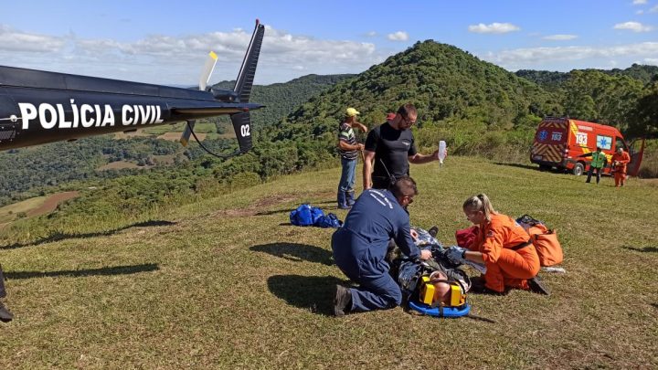 Homem cai de parapente e é resgatado de helicóptero em Seara