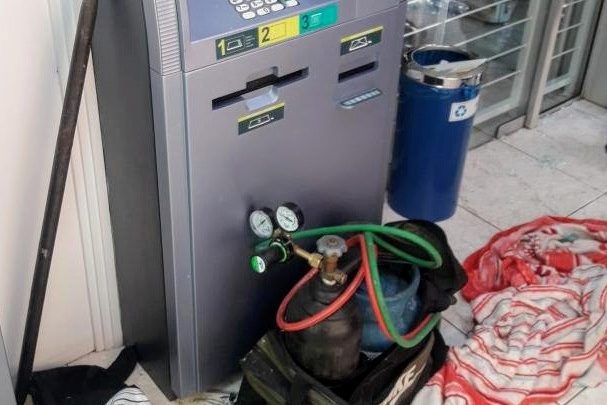 Bandido é morto em tentativa de assalto a banco em Chapecó