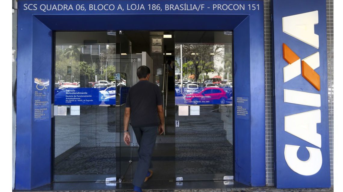 Agências da Caixa abrem duas horas mais cedo nesta segunda-feira