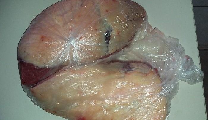 Homem é detido após furtar 2 kg de picanha de mercado no bairro São Cristóvão