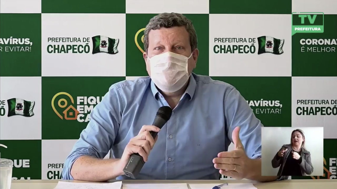 Chapecoenses que não utilizarem máscaras serão multados em R$250, diz Prefeito