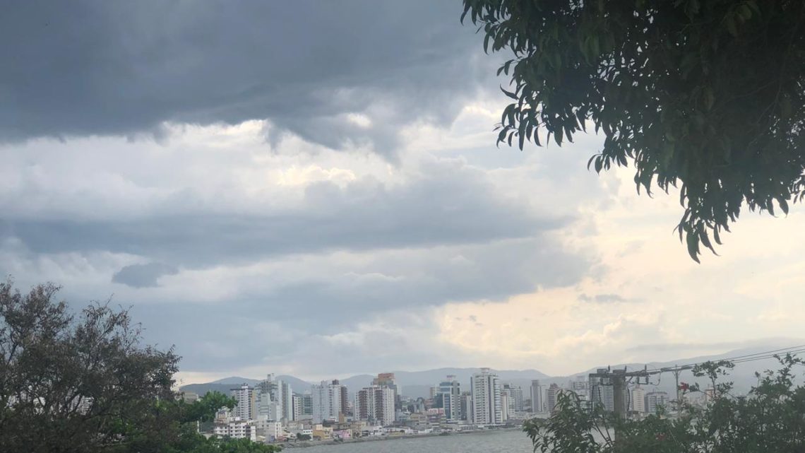 Junho começa com tempo instável e chuva em Santa Catarina