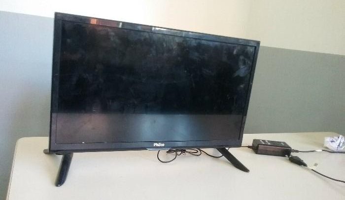 Homem é detido após furtar uma TV no bairro Efapi