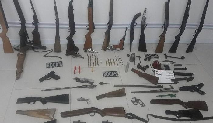 PM desmonta oficina ilegal de armas e apreende arsenal em Xaxim