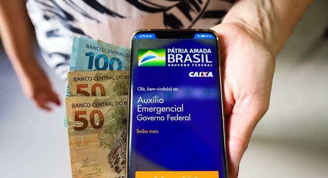 Caixa paga hoje novas parcelas do auxílio de R$ 600,00 a 8,8 milhões