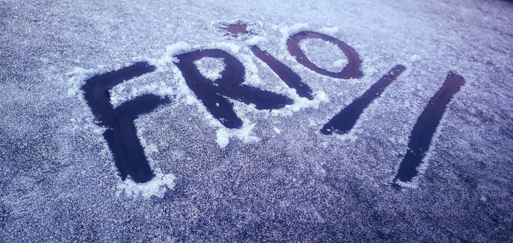 Segunda-feira começa com geada na Serra catarinense e previsão de chuva para SC