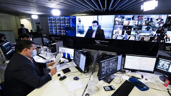 Projeto de lei das fake news (lei da mordaça) vai à Câmara após votação sem alterações no Senado