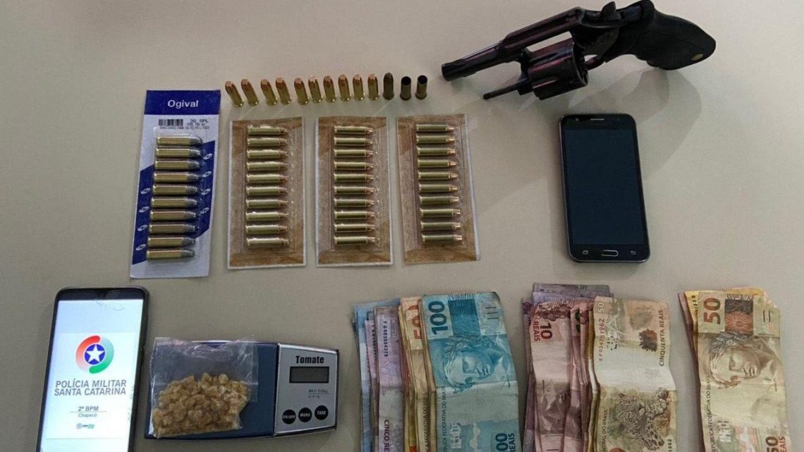 Trio é detido por tráfico de drogas e porte ilegal de arma de fogo no São Pedro