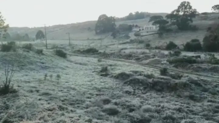 Ar frio polar derruba temperaturas em SC; Urupema amanheceu com -5,3°C