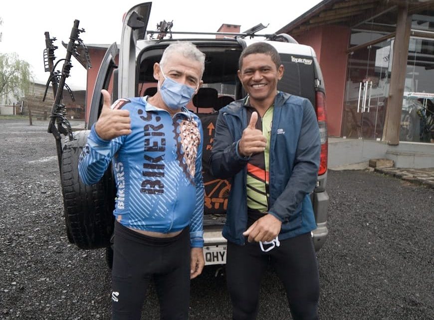 Ciclistas em estado de quase hipotermia são socorridos na serra catarinense