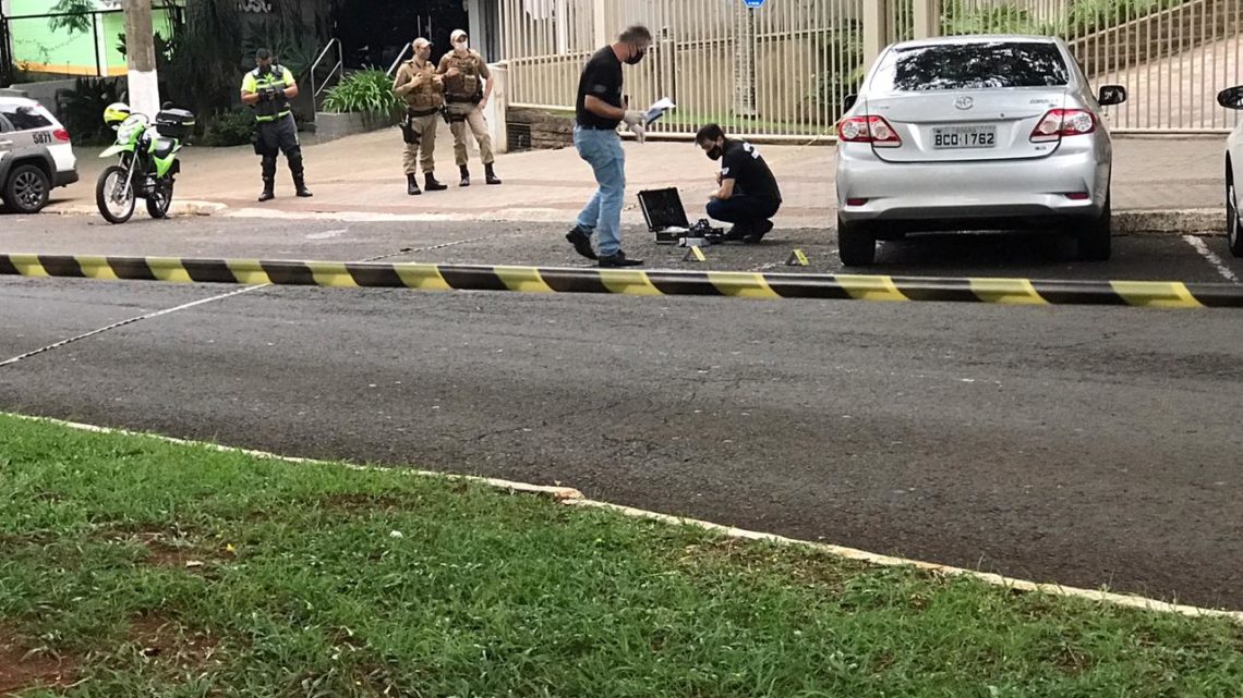 Homem é morto a tiros no centro de Chapecó