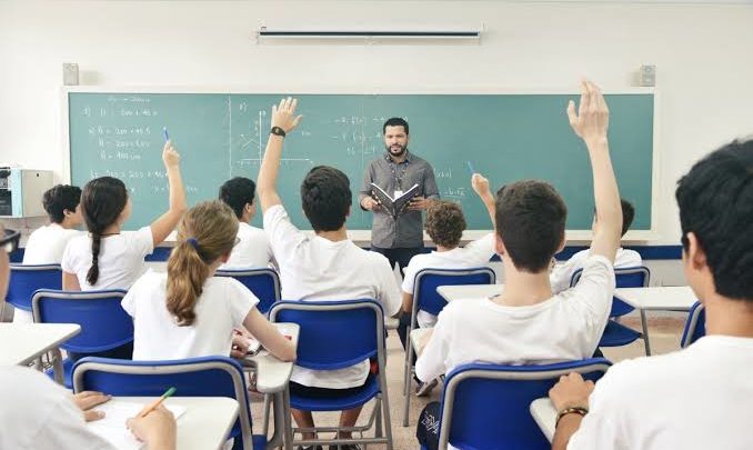 Urgente: Chapecó suspende as aulas presenciais