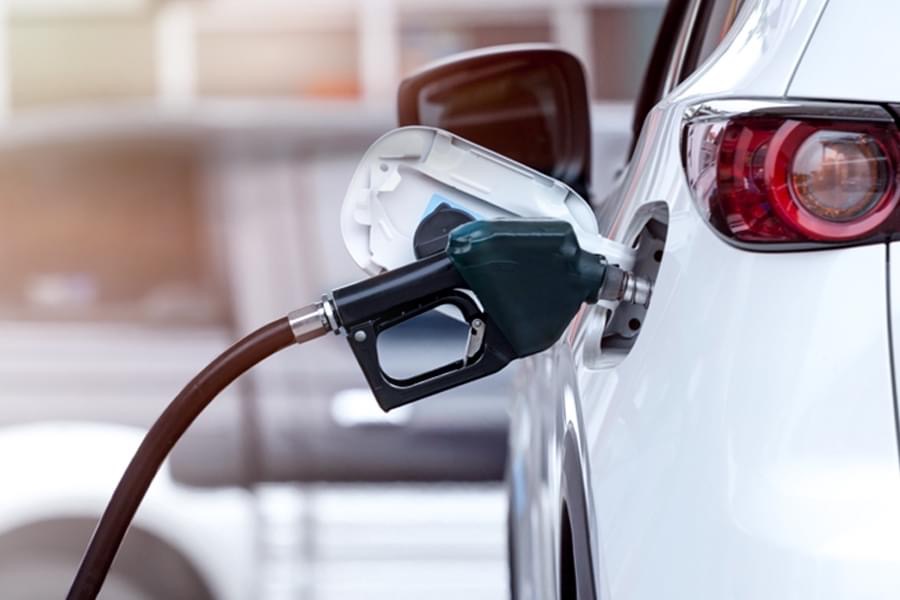 Diesel vai subir 15,2% e gasolina terá alta de 10,2% a partir de sexta-feira