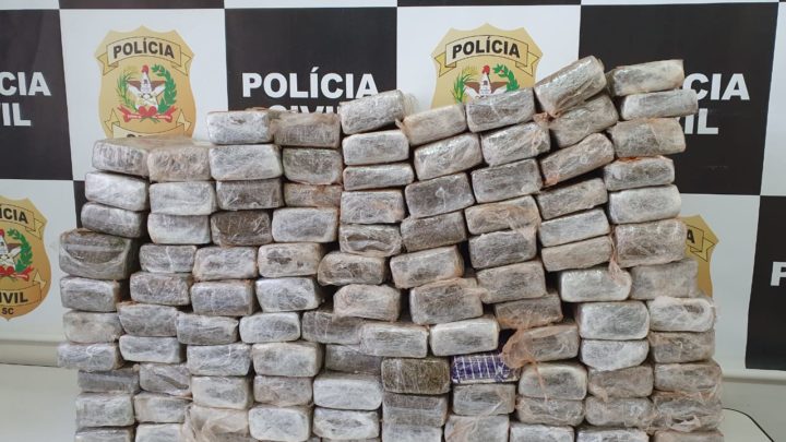 Operação policial integrada resulta na apreensão de grande quantidade de maconha em Chapecó