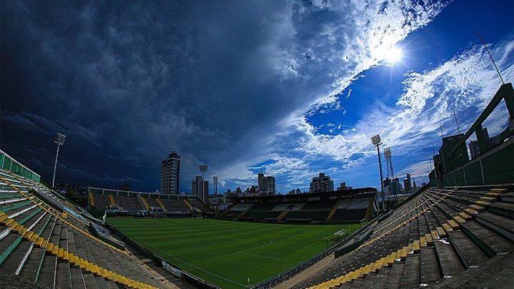 Chapecoense e Joinville disputam o título em jogo único Recopa Catarinense