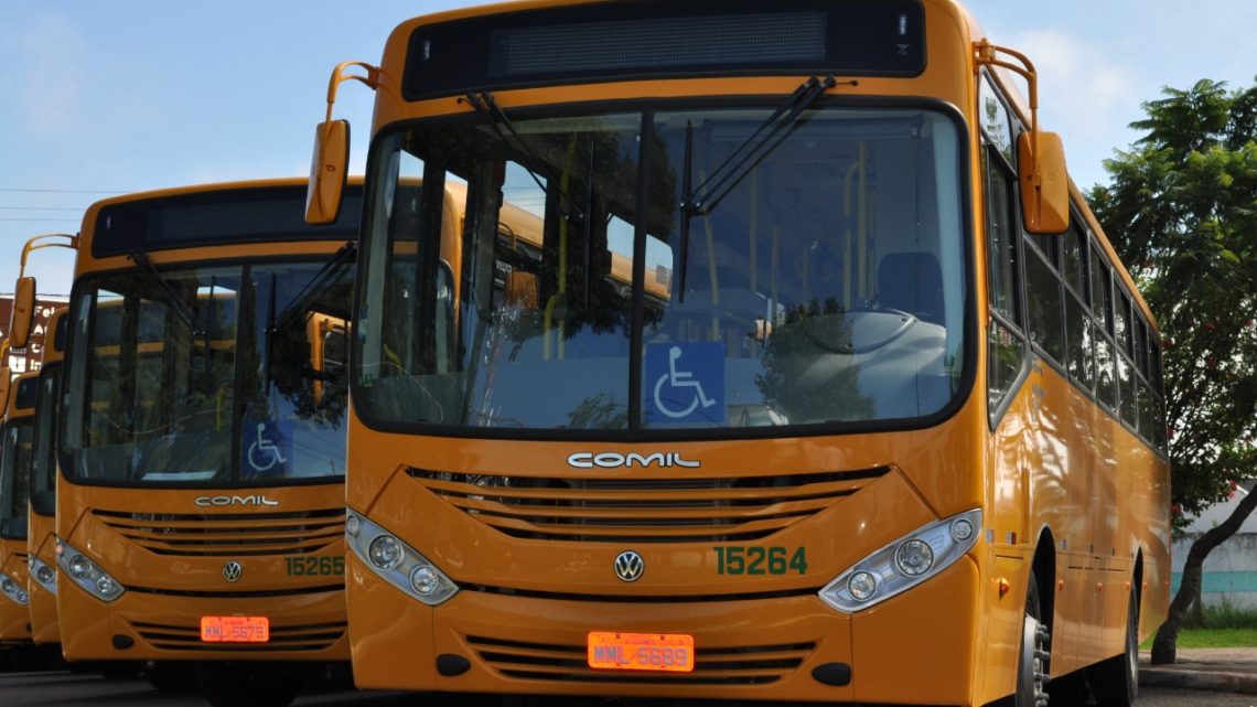 Transporte coletivo retoma horários normais no dia 5 de abril, com 50% de ocupação